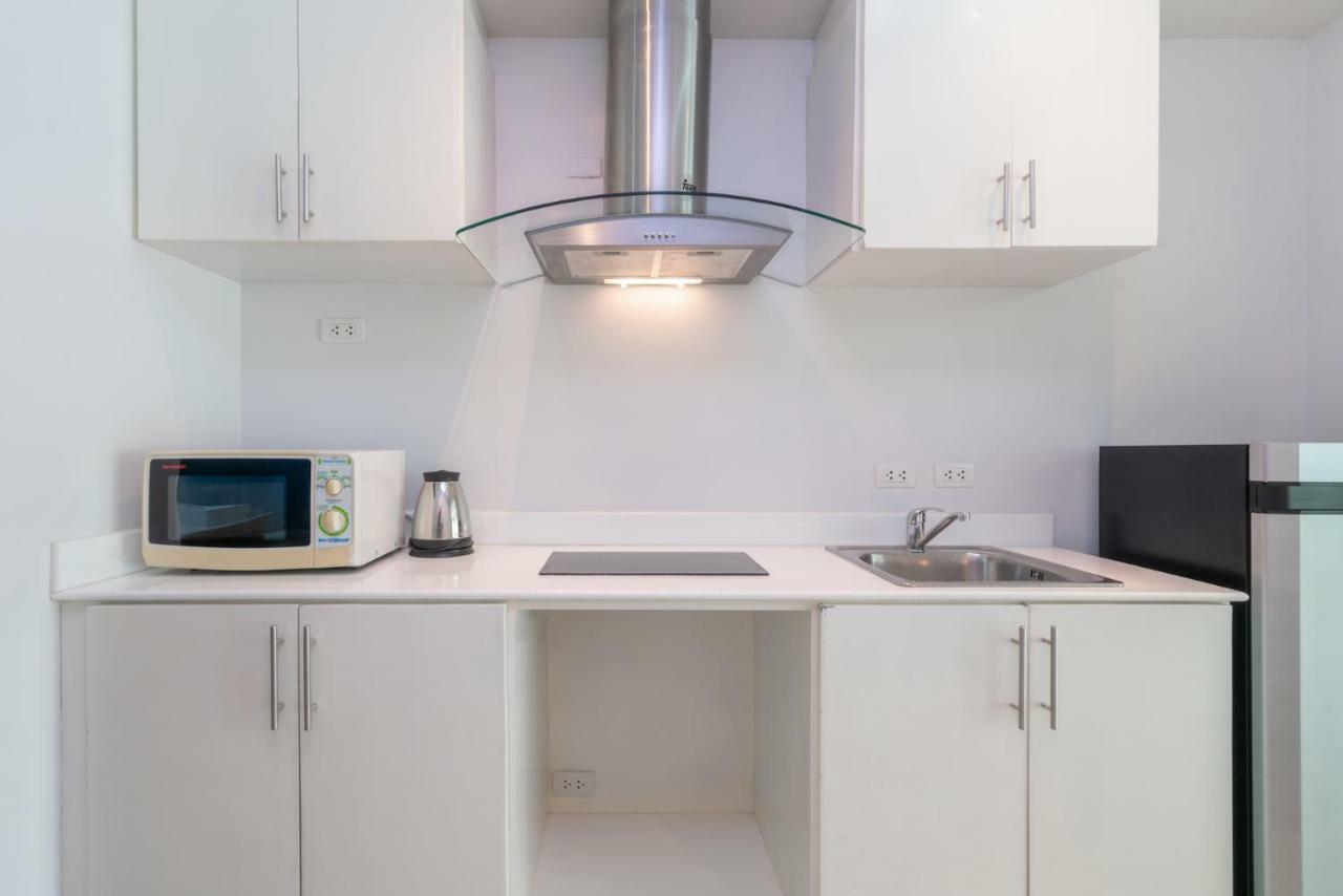 Nai Harn Condor Apartment מראה חיצוני תמונה